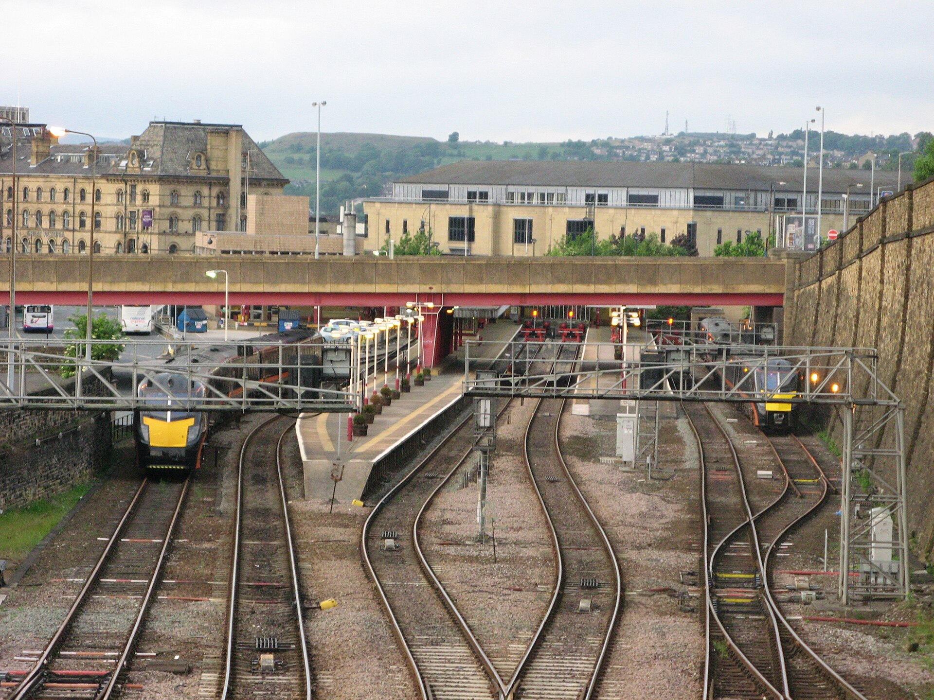 Grand Central train at Bradford Interchange station